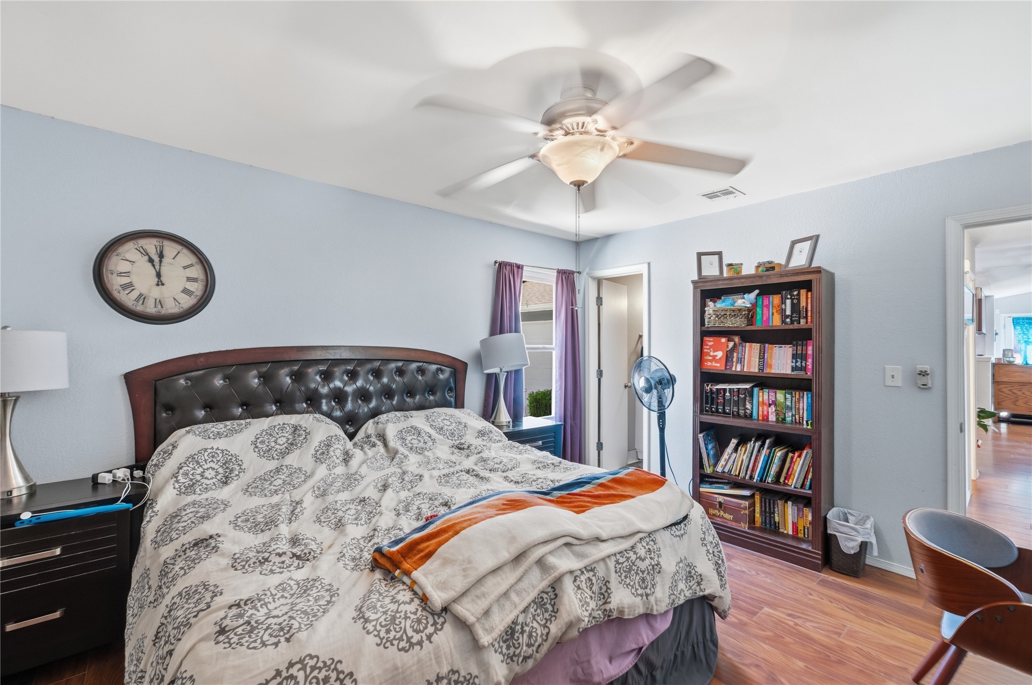 1270 E 140th Place Property Photo 15