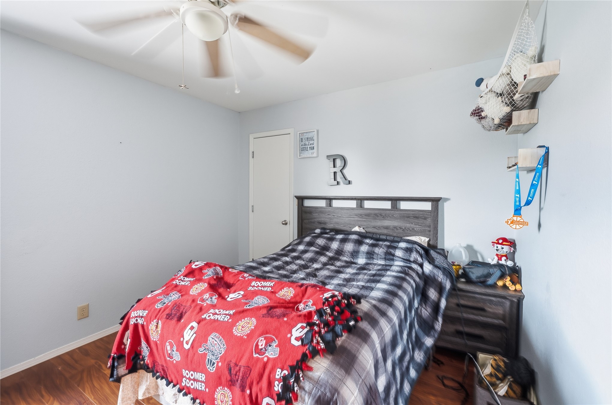 1270 E 140th Place Property Photo 20