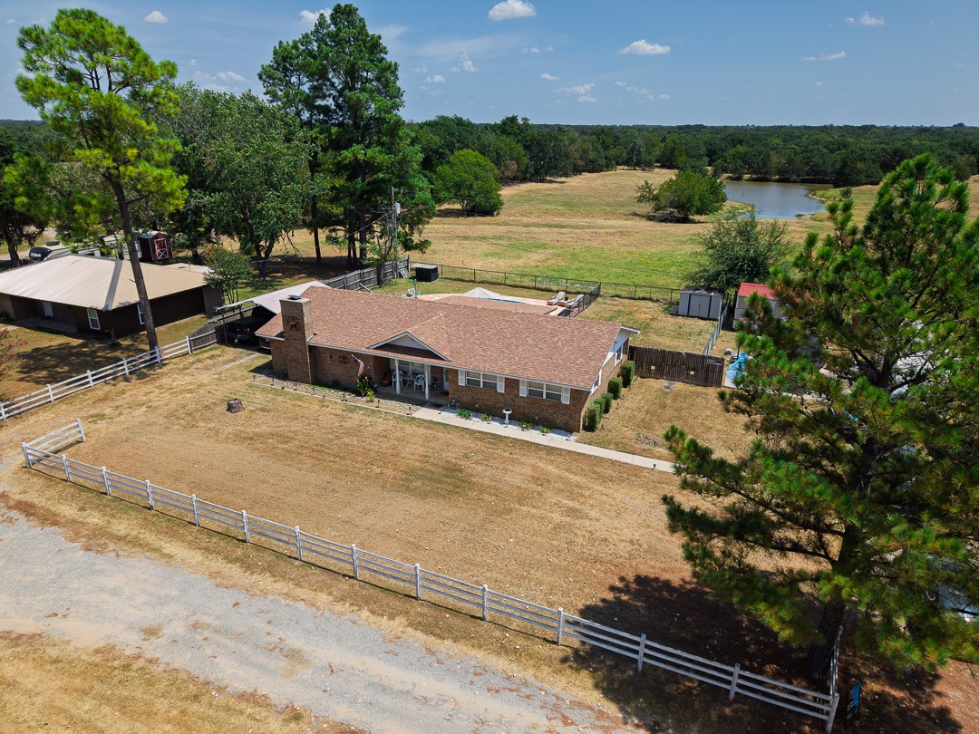 122 Hummingbird Circle Property Photo 1