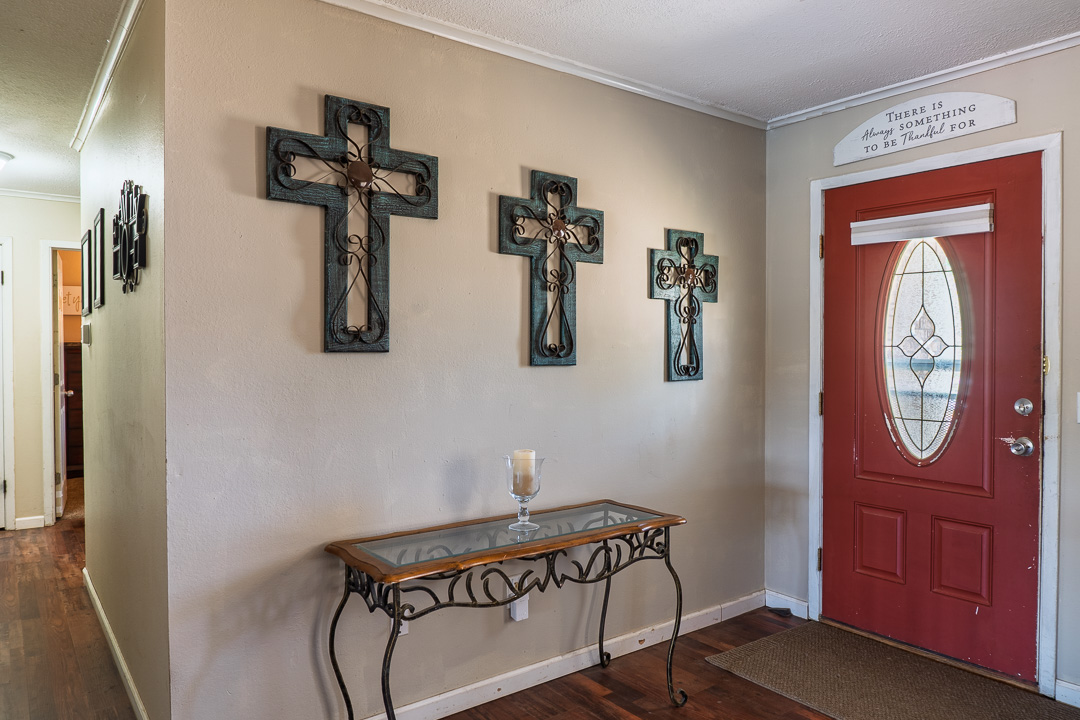 122 Hummingbird Circle Property Photo 6