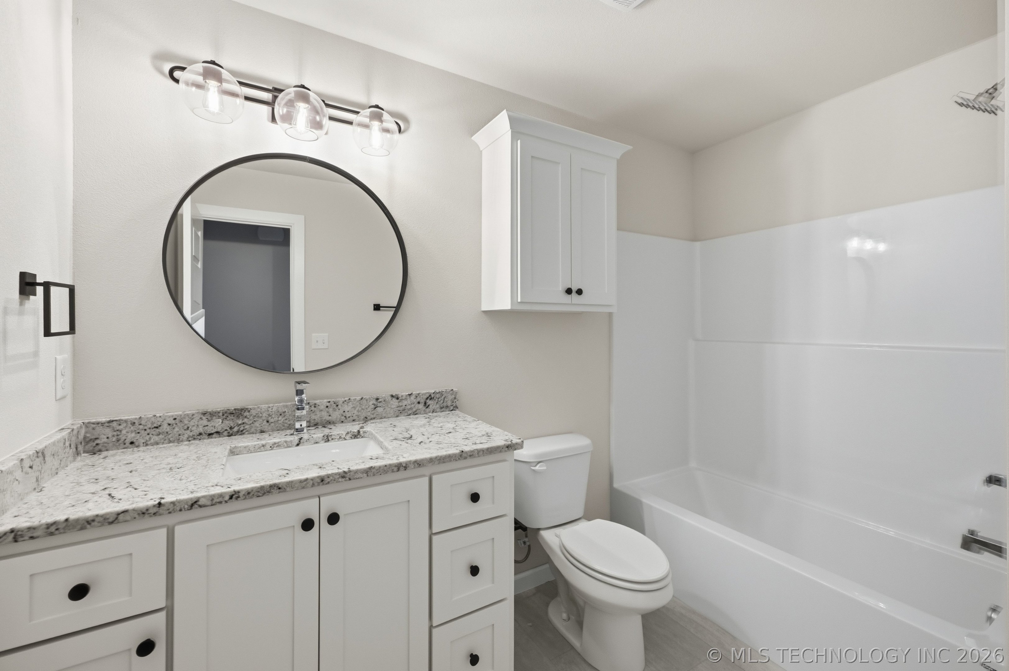 10698 S 226th East Avenue Property Photo 23