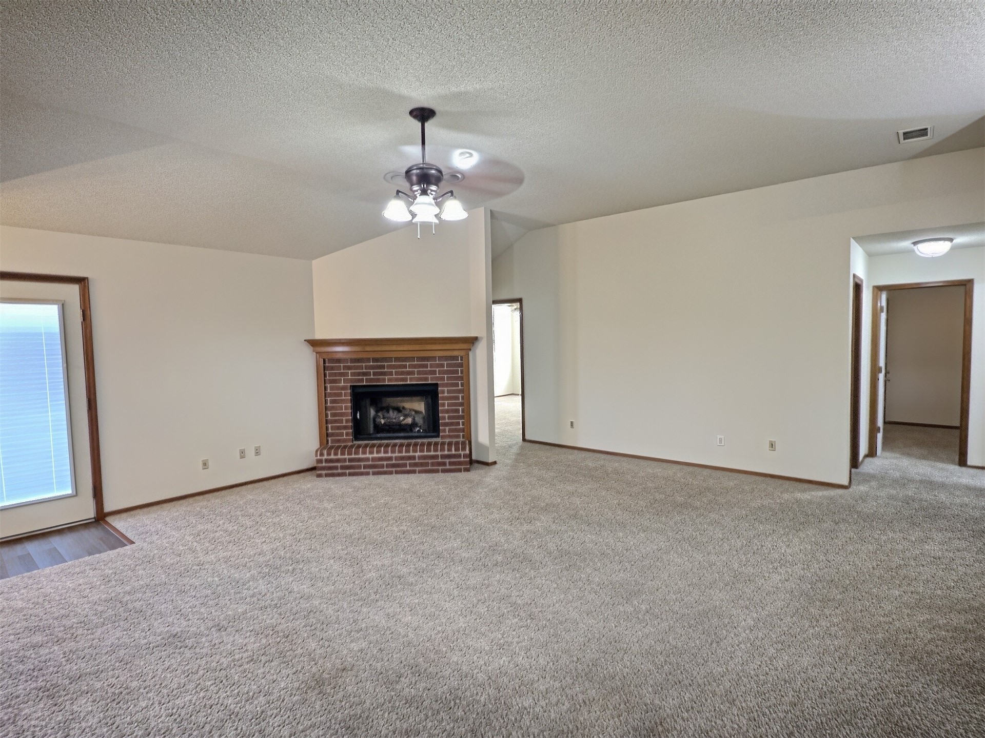 10916 E 118th Court North Property Photo 2