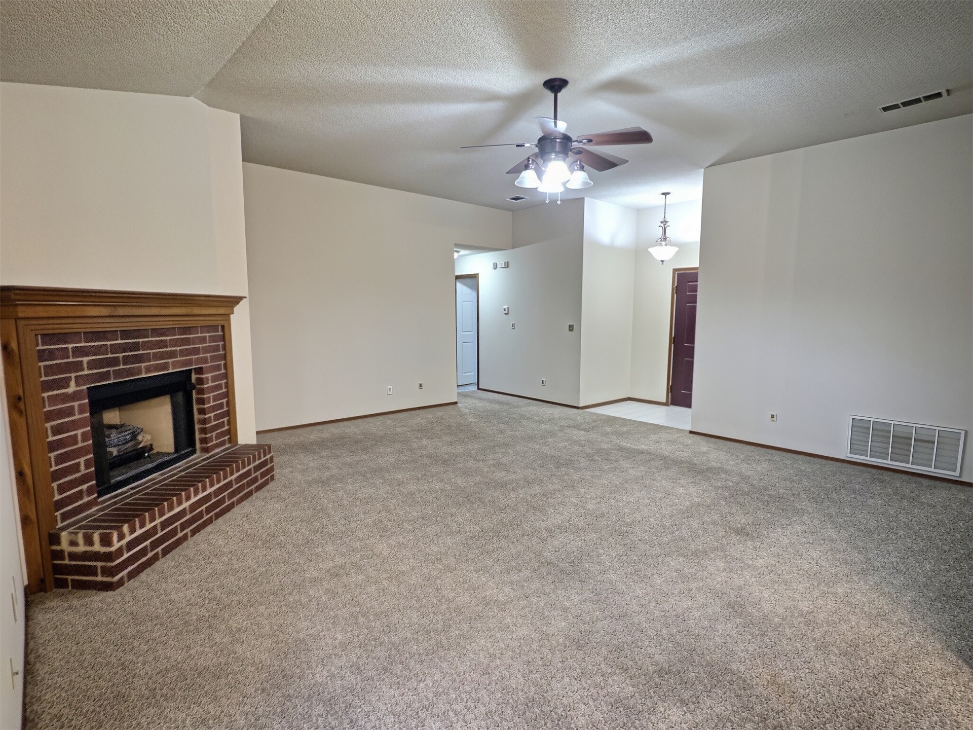 10916 E 118th Court North Property Photo 3