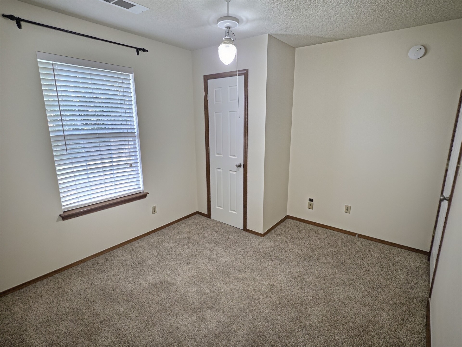 10916 E 118th Court North Property Photo 15