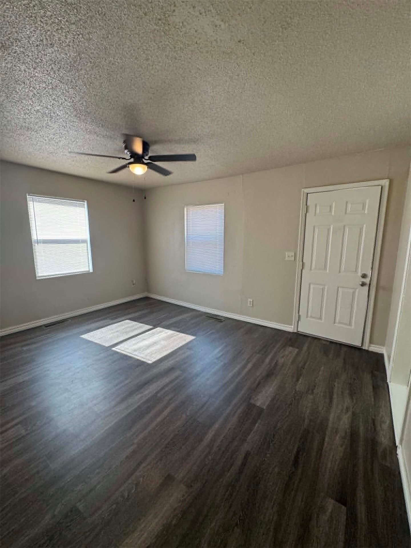 205 E Harrison Property Photo 5