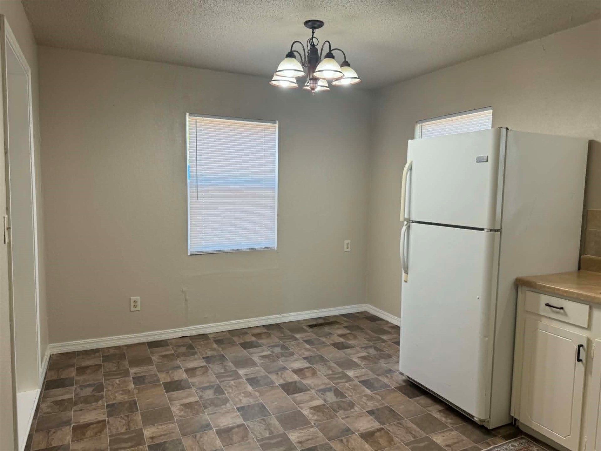 205 E Harrison Property Photo 10
