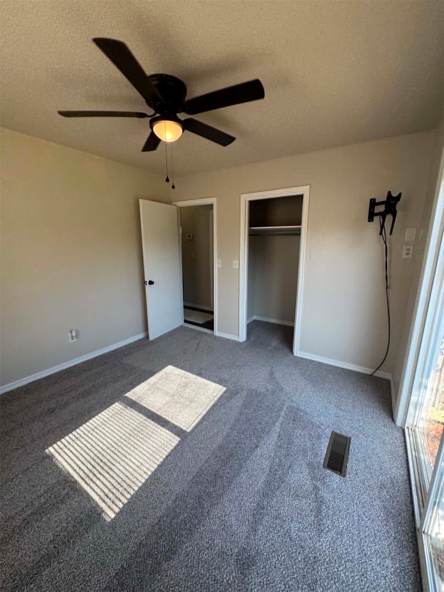 205 E Harrison Property Photo 16
