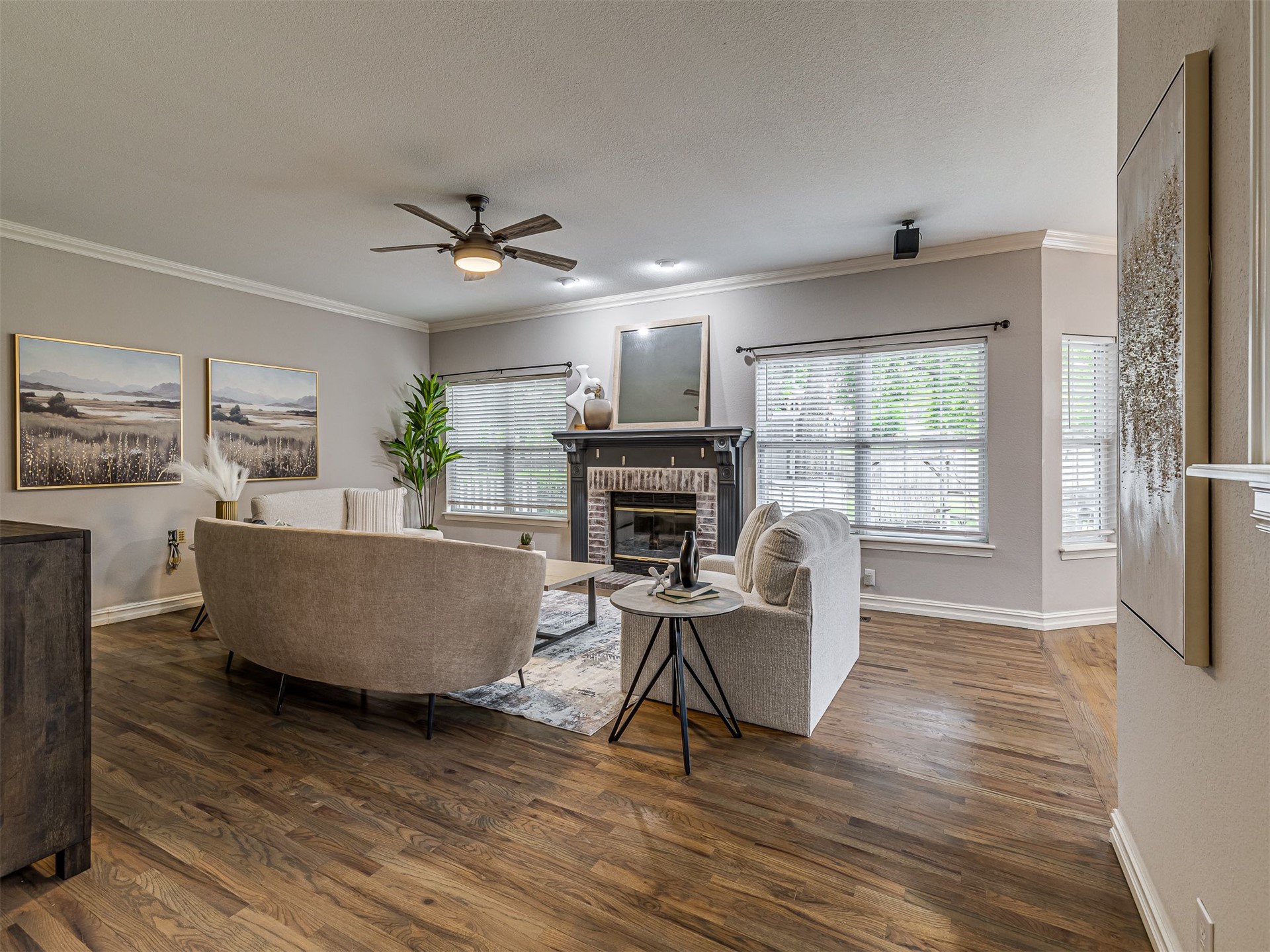 12512 18th Circle E Property Photo 6