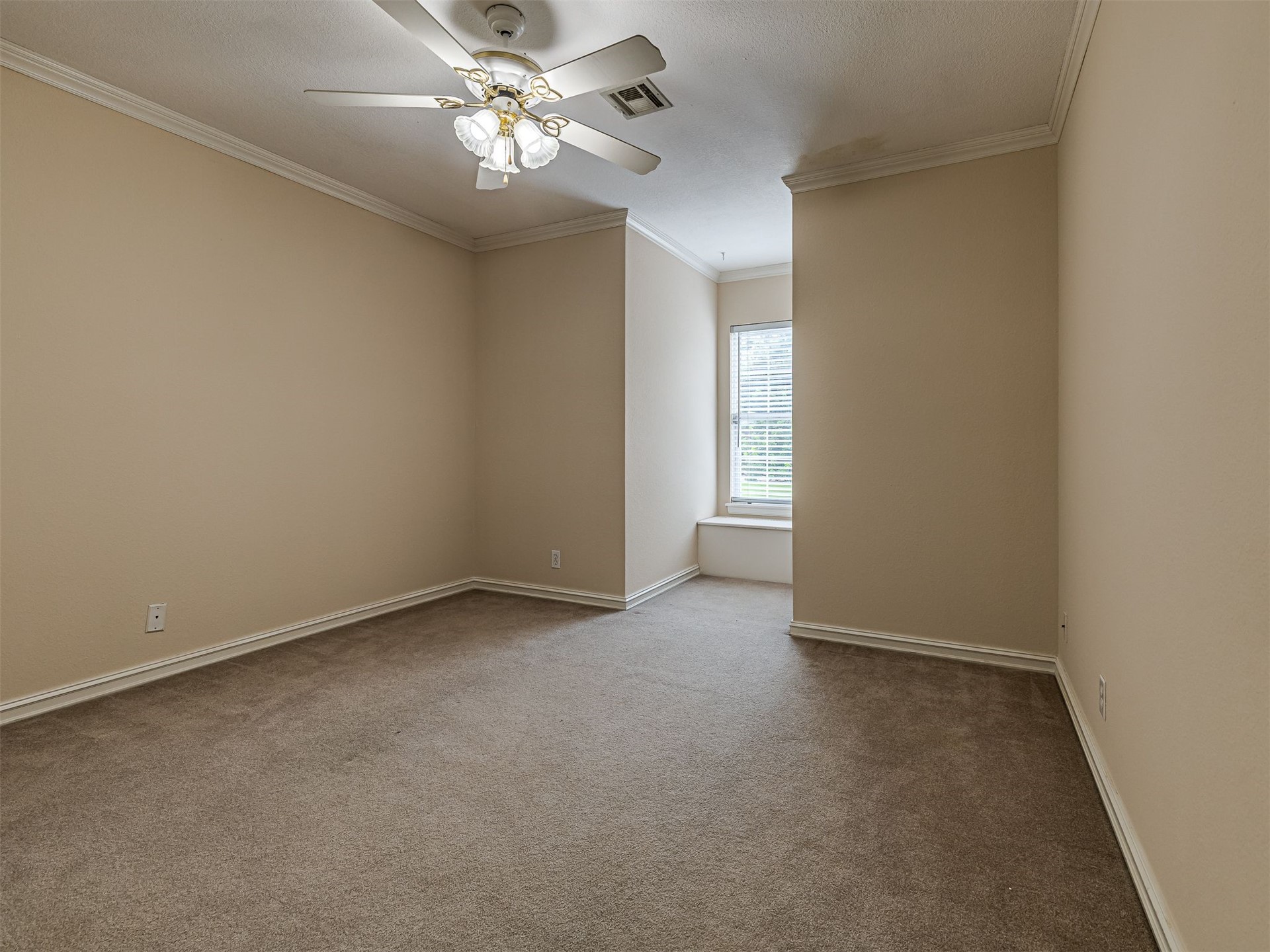 12512 18th Circle E Property Photo 40