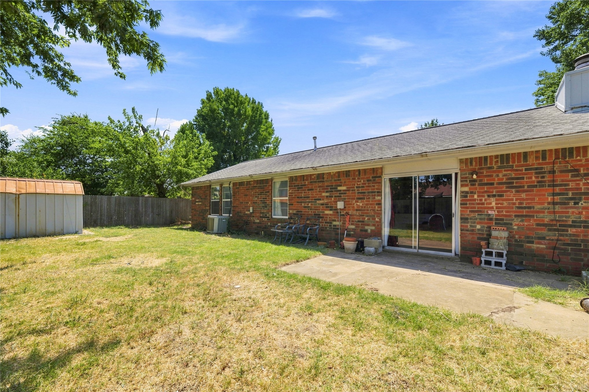 1000 W Nashville Street Property Photo 20