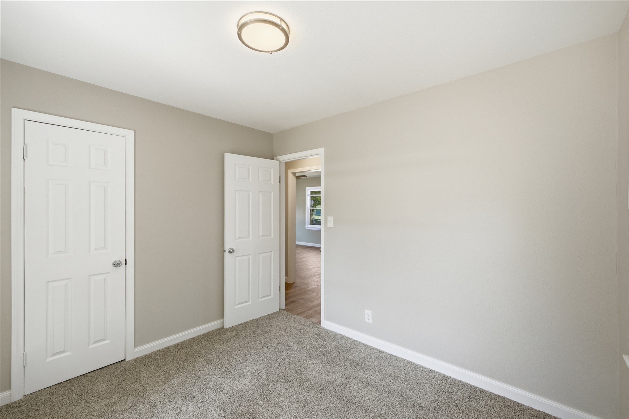 4404 E Independence Street Property Photo 7