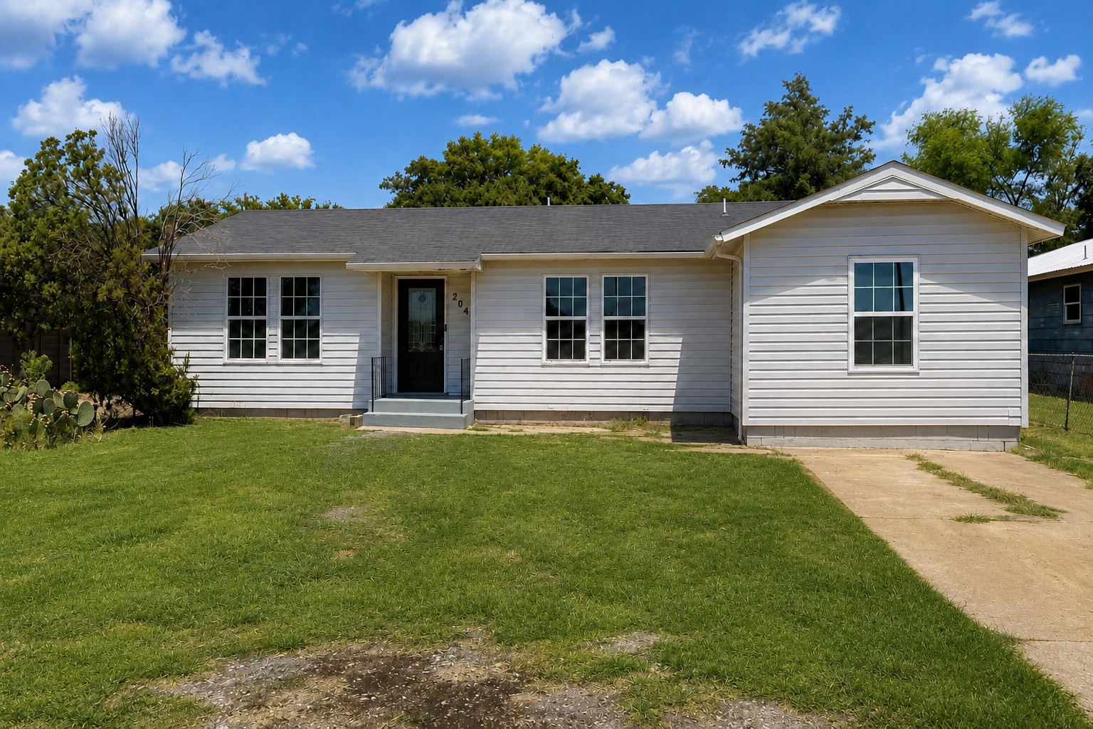 204 Summit Street