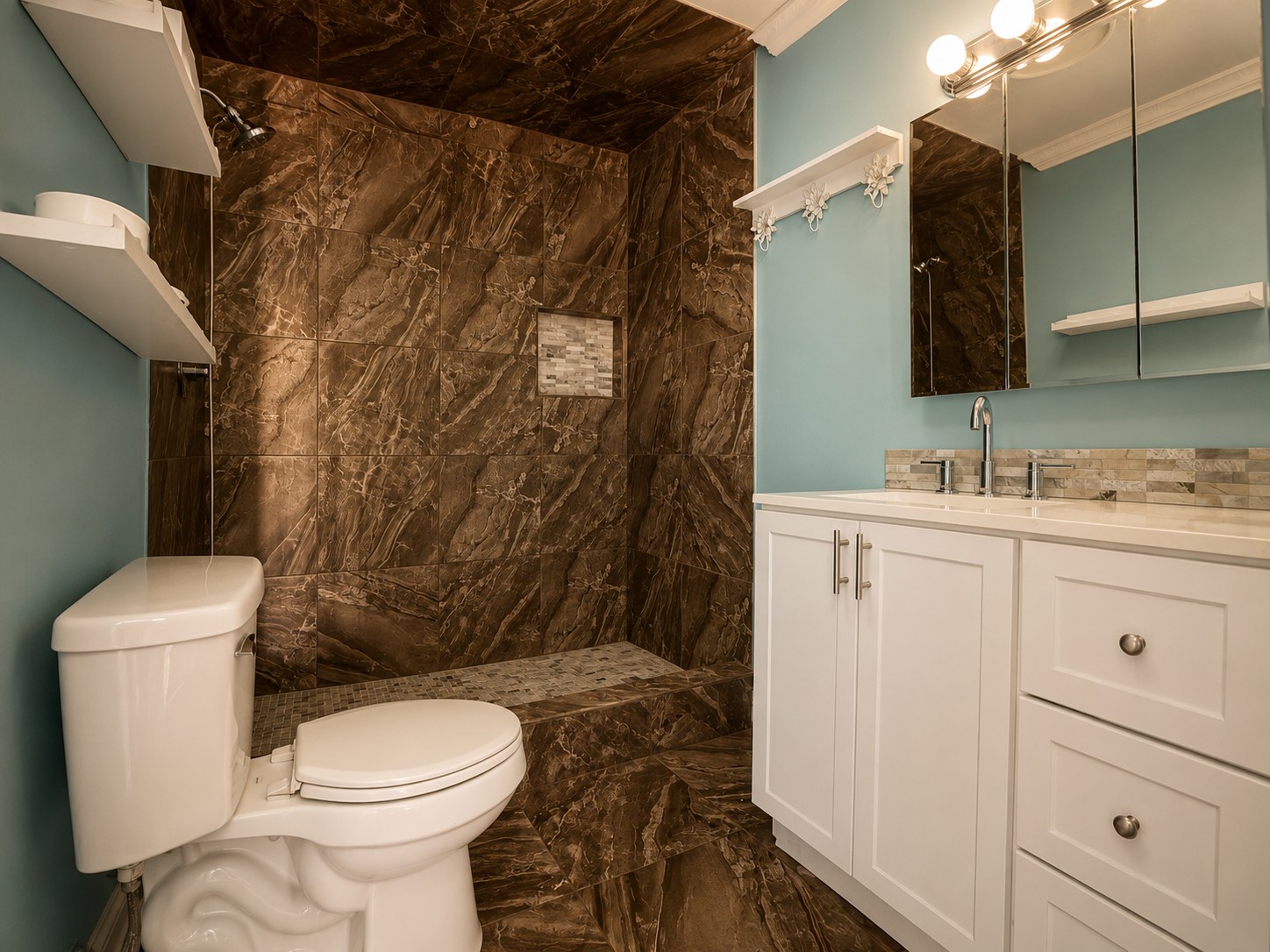 204 Summit Street Property Photo 9