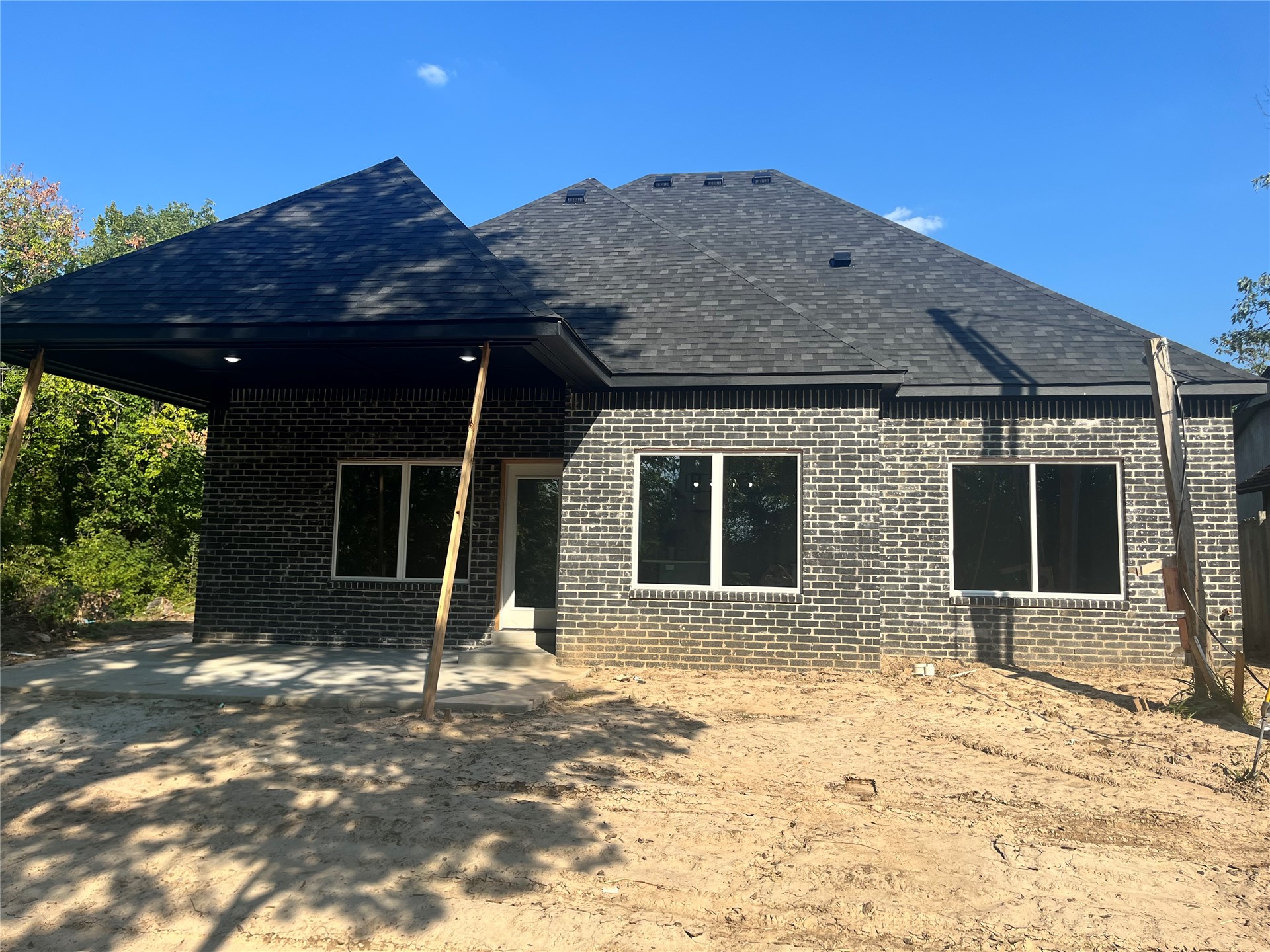 4354 S Waco Avenue Property Photo 1