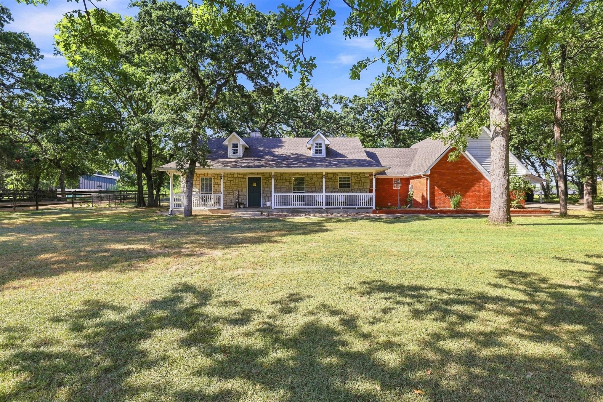 11952 N Woodlands Circle Property Photo 1
