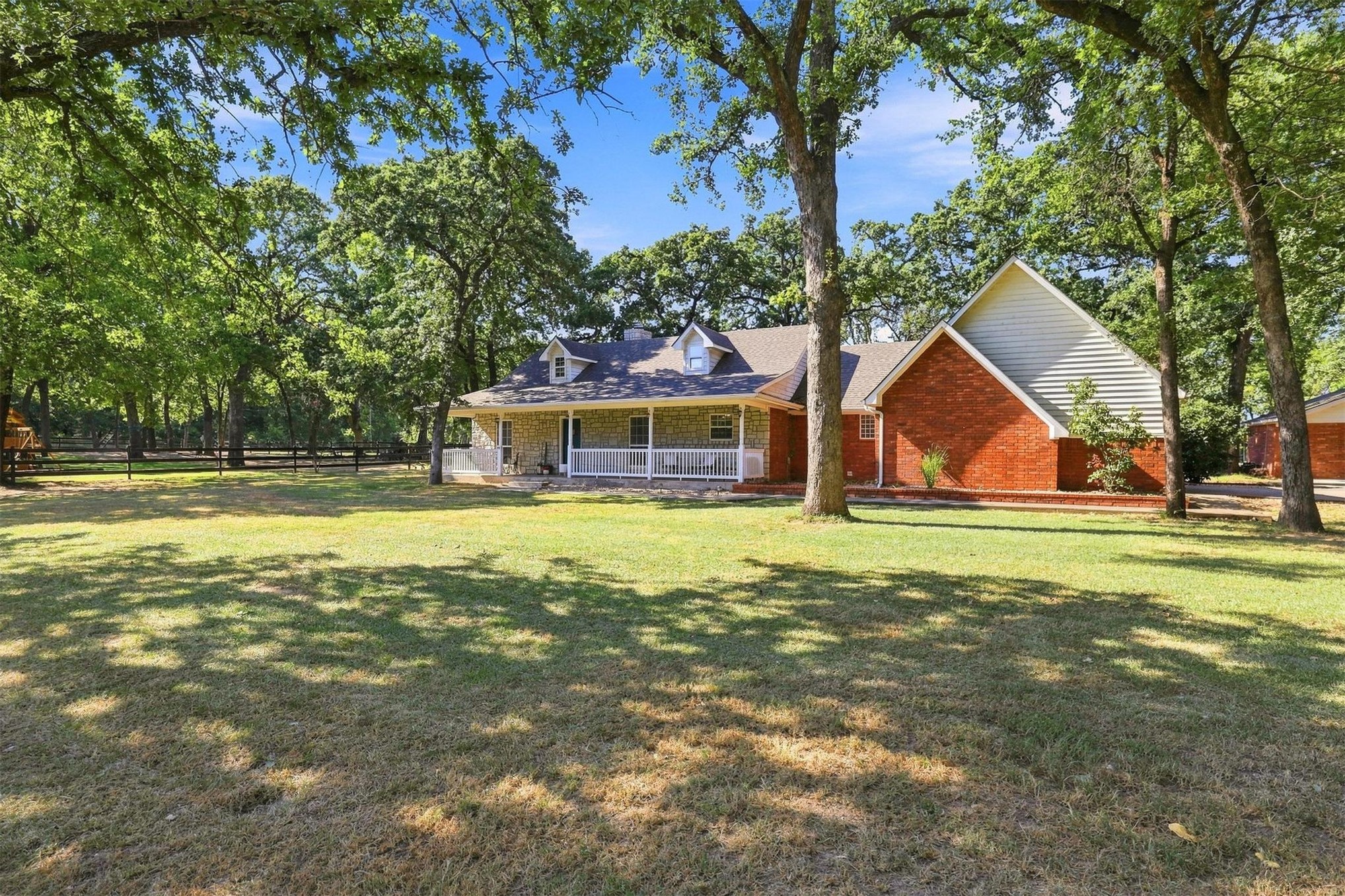 11952 N Woodlands Circle Property Photo 4