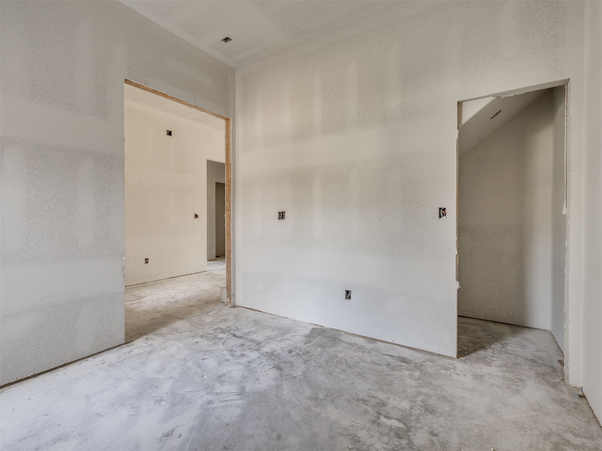 695 W 113th Court S Property Photo 9