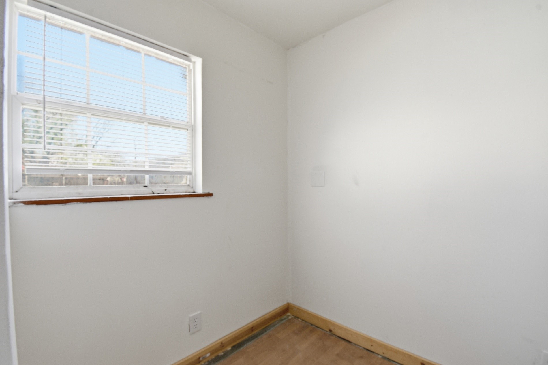 123 7th Street Property Photo 17