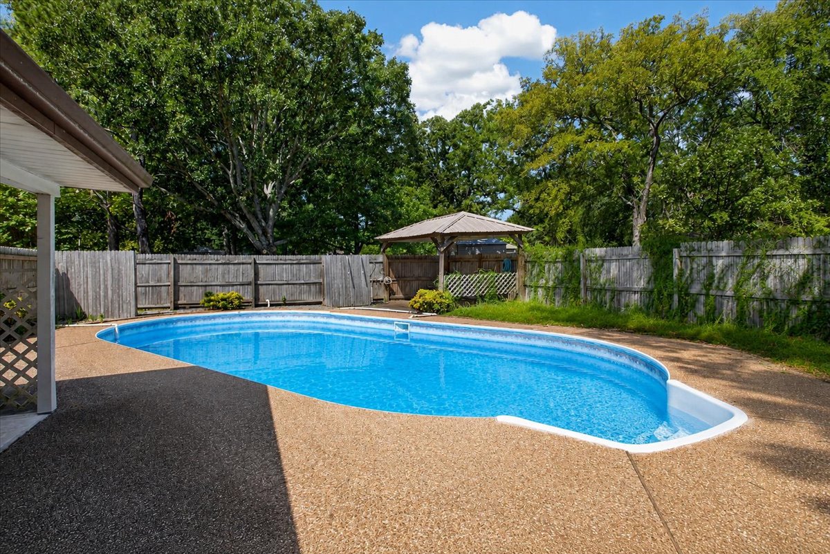 14630 Edward Loop Property Photo 7
