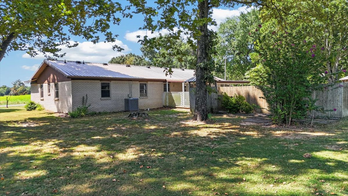 14630 Edward Loop Property Photo 10