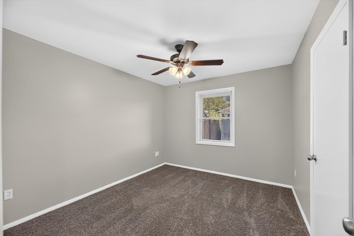 14630 Edward Loop Property Photo 26