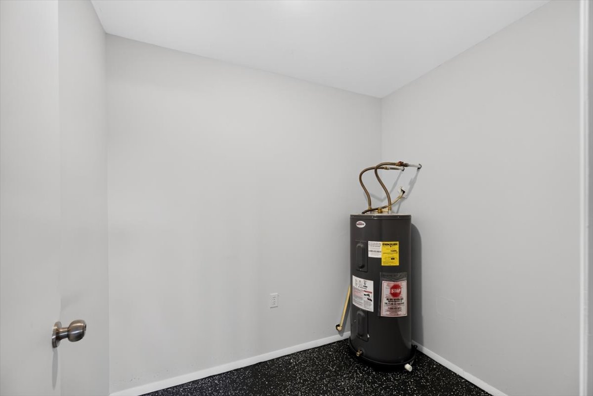 14630 Edward Loop Property Photo 36