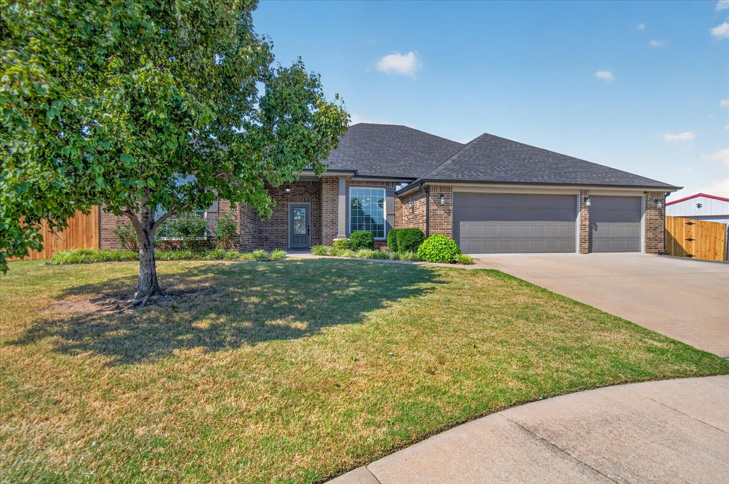 1019 Terri Drive Property Photo 1