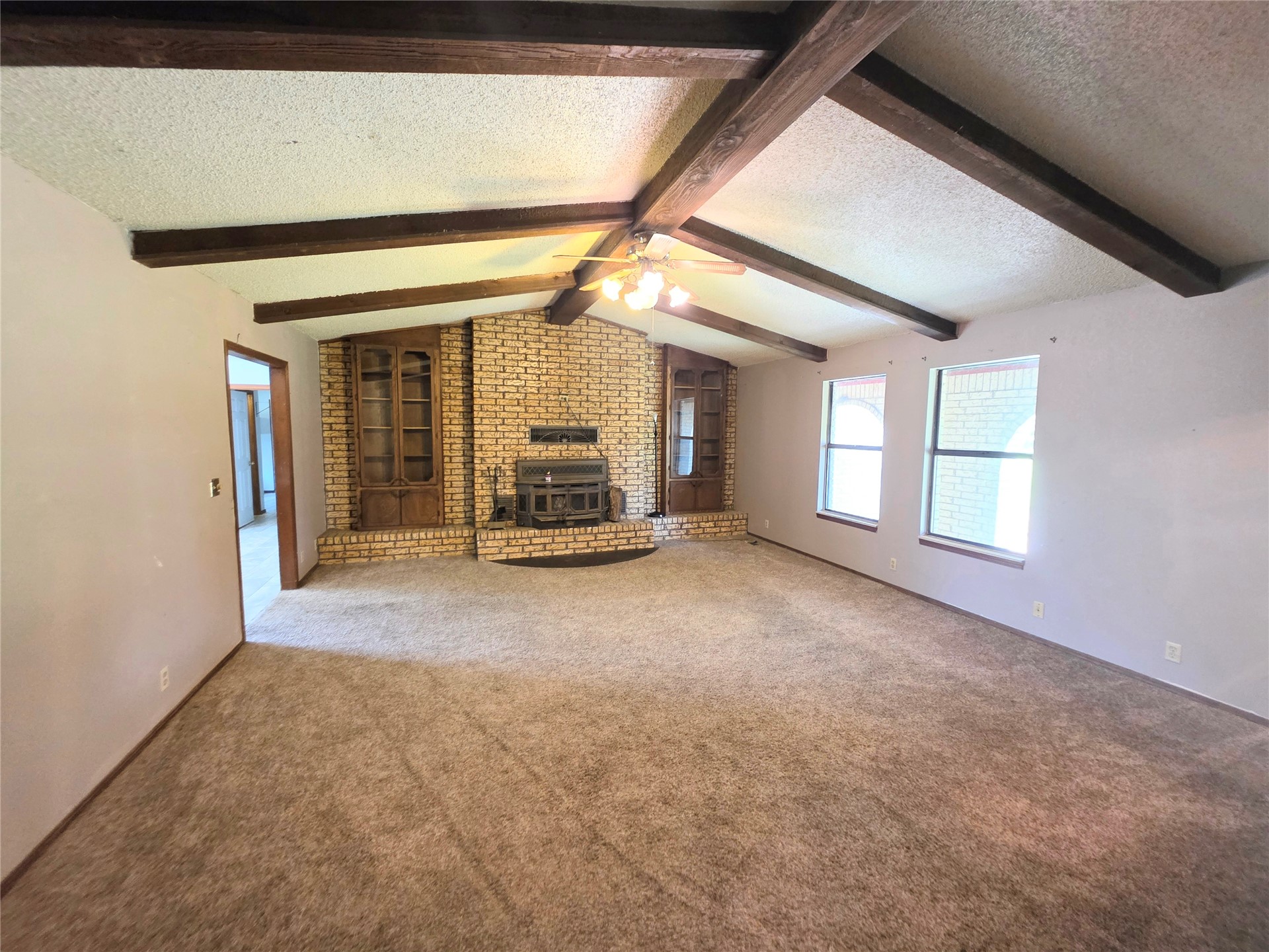 8424 S 353rd Avenue E Property Photo 6