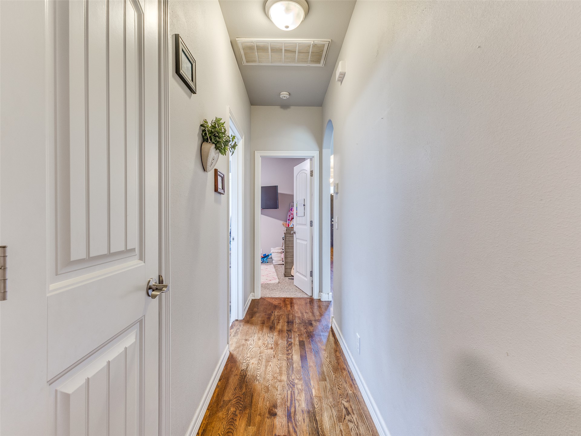 8004 S 13th Street Property Photo 26