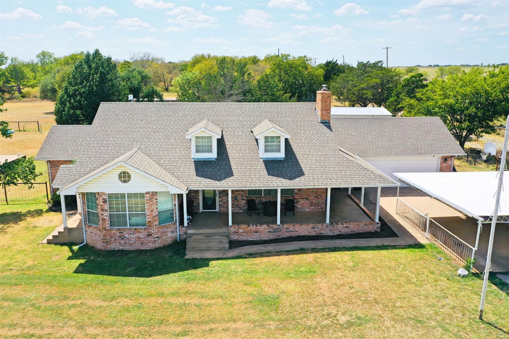 5071 Dundee Road Property Photo 1