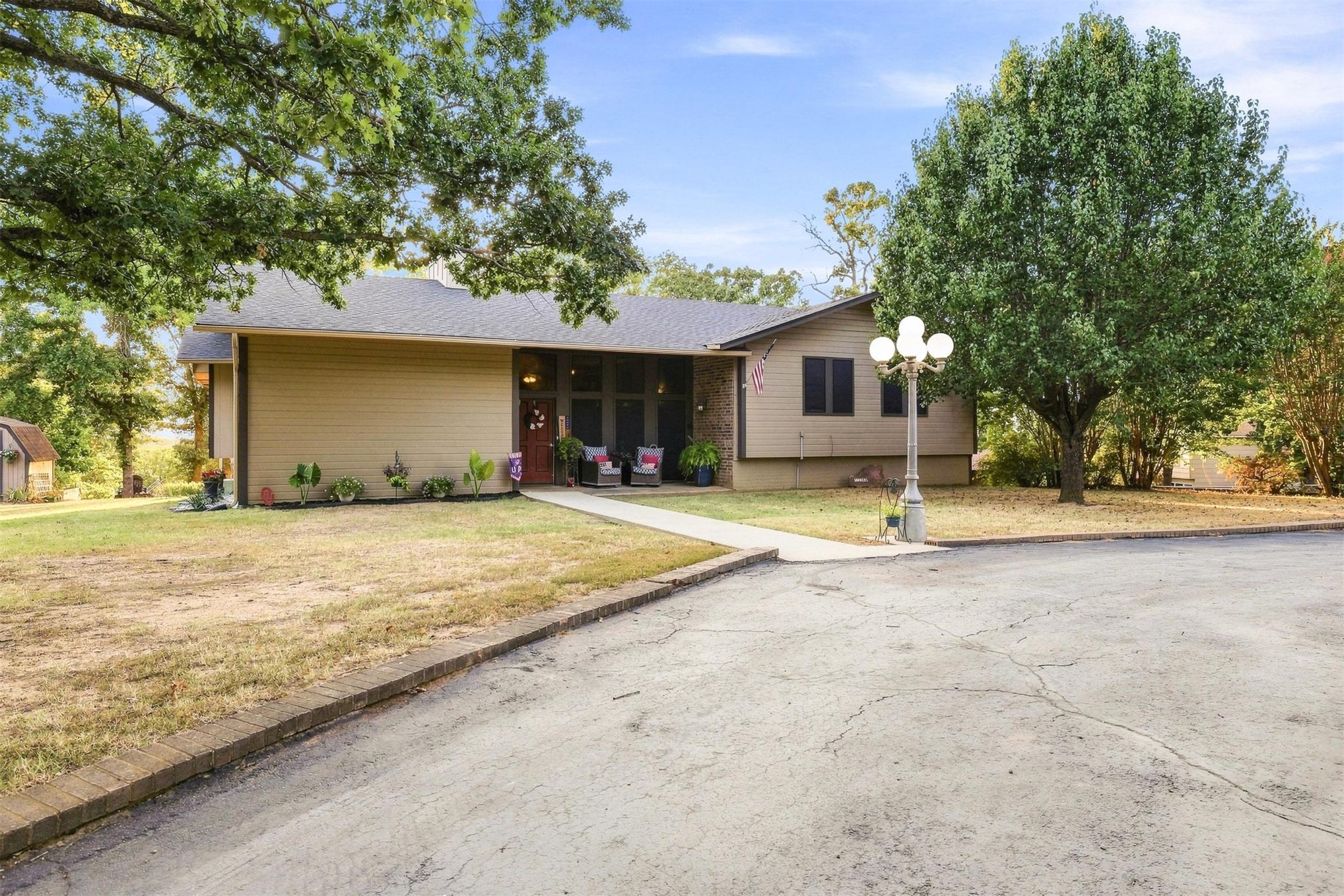 171 Woods Road Property Photo 1