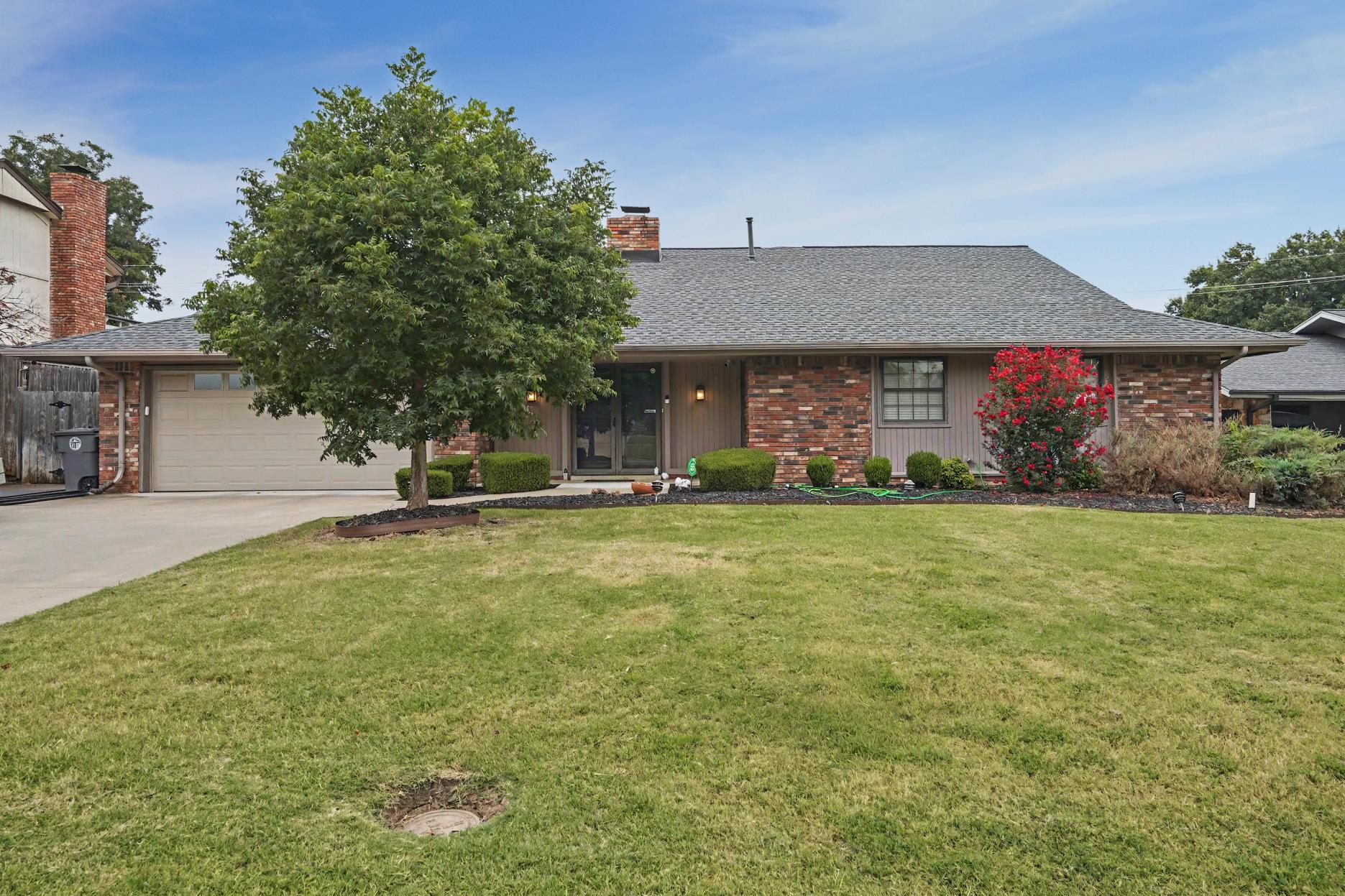 7617 66th Street Property Photo 1