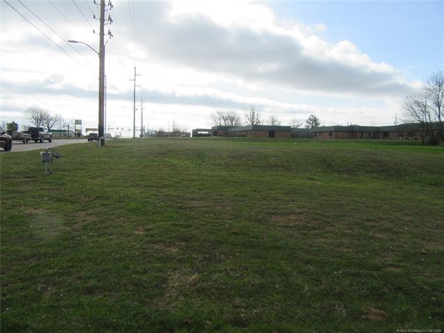 1100 E Electric Property Photo 1