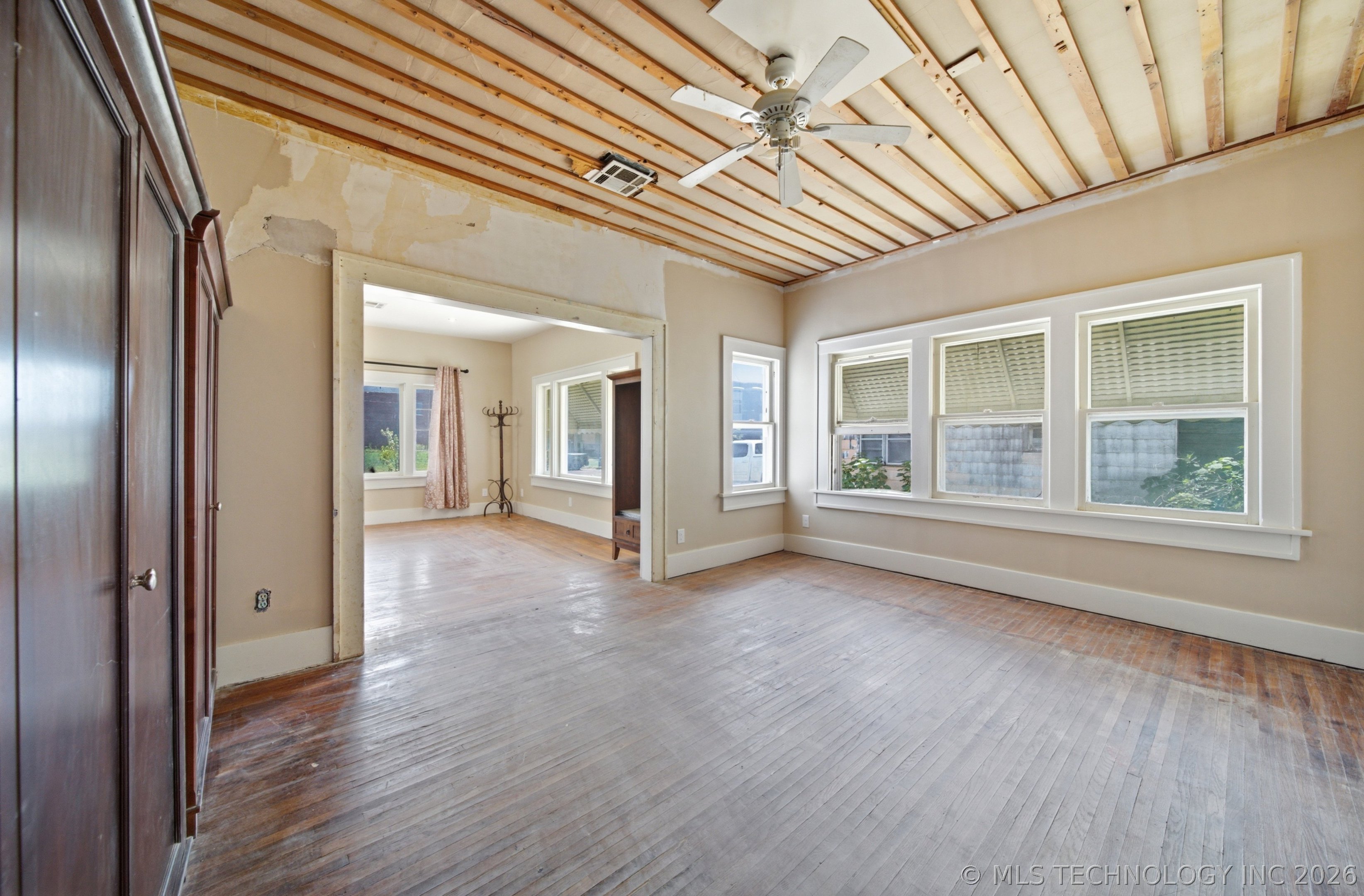 603 S Wood Avenue Property Photo 23