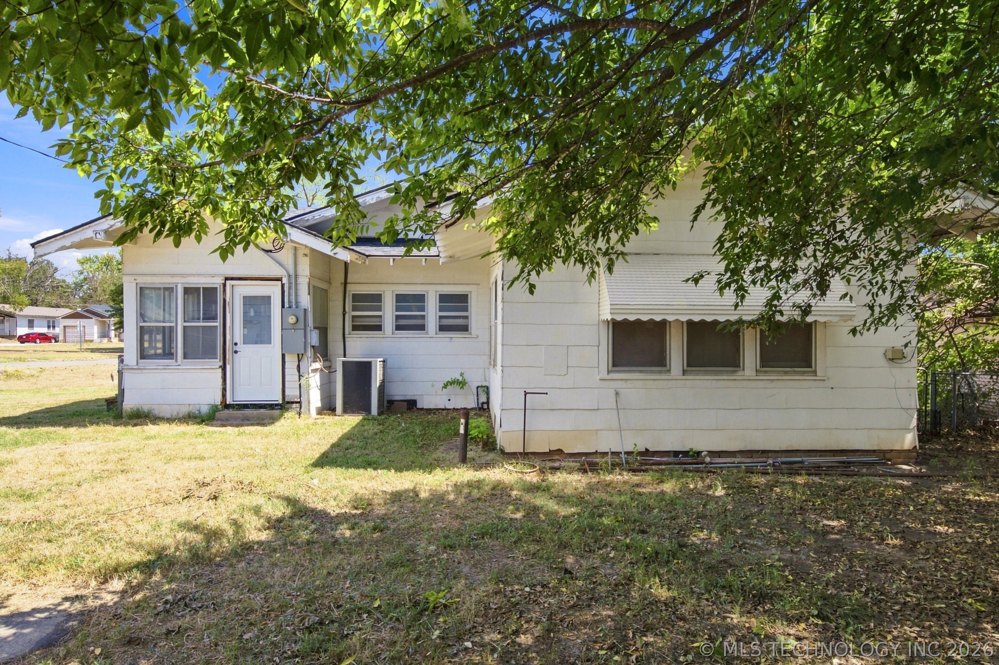 603 S Wood Avenue Property Photo 28