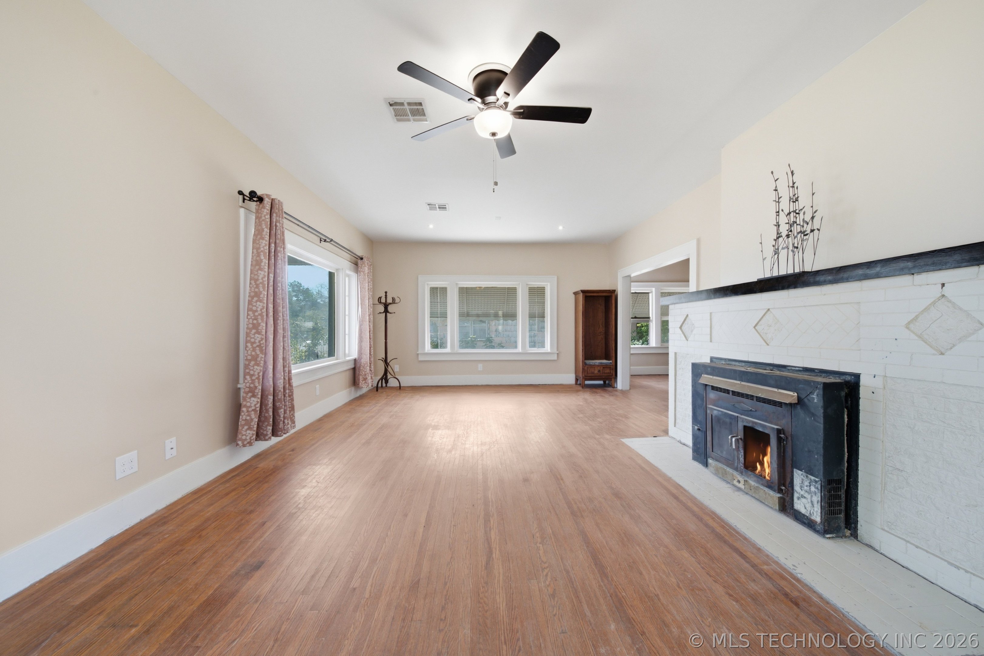 603 S Wood Avenue Property Photo 35