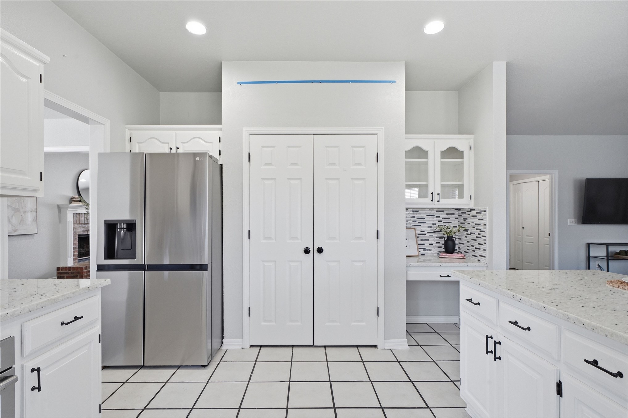 1301 N Willow Avenue Property Photo 13