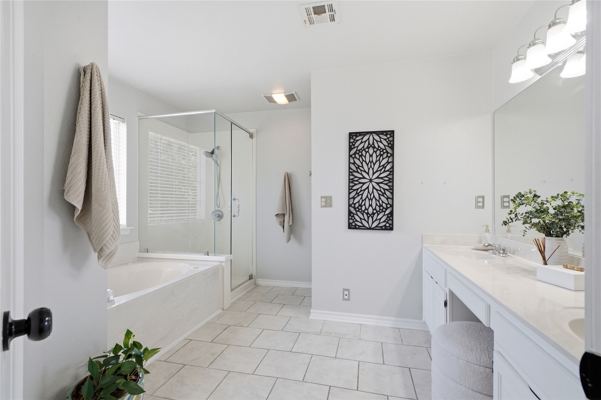 1301 N Willow Avenue Property Photo 26