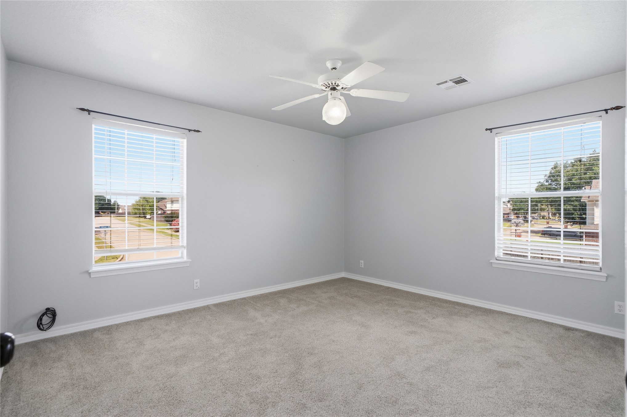 1301 N Willow Avenue Property Photo 32