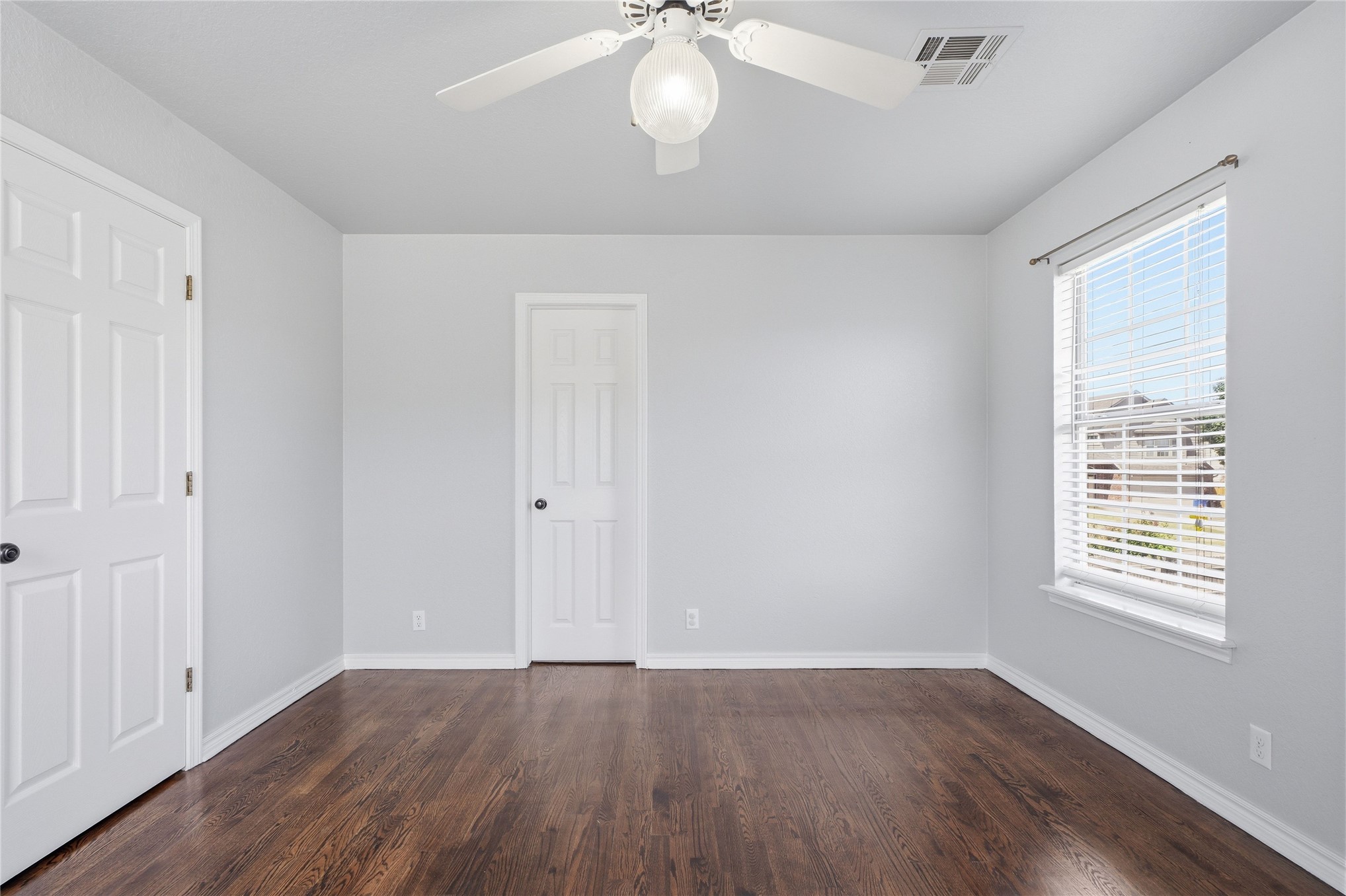 1301 N Willow Avenue Property Photo 35