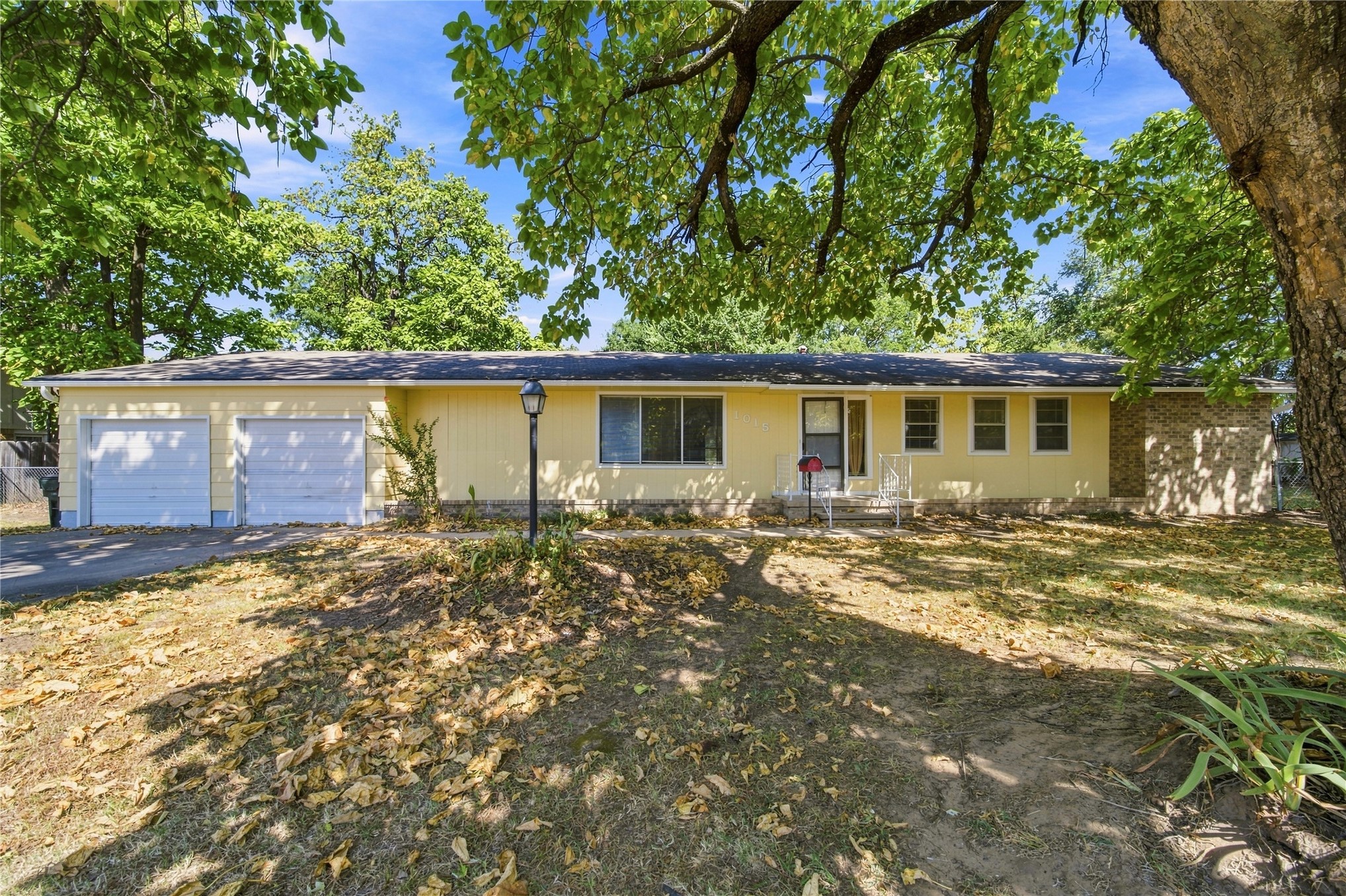1015 S Miami Avenue Property Photo 2