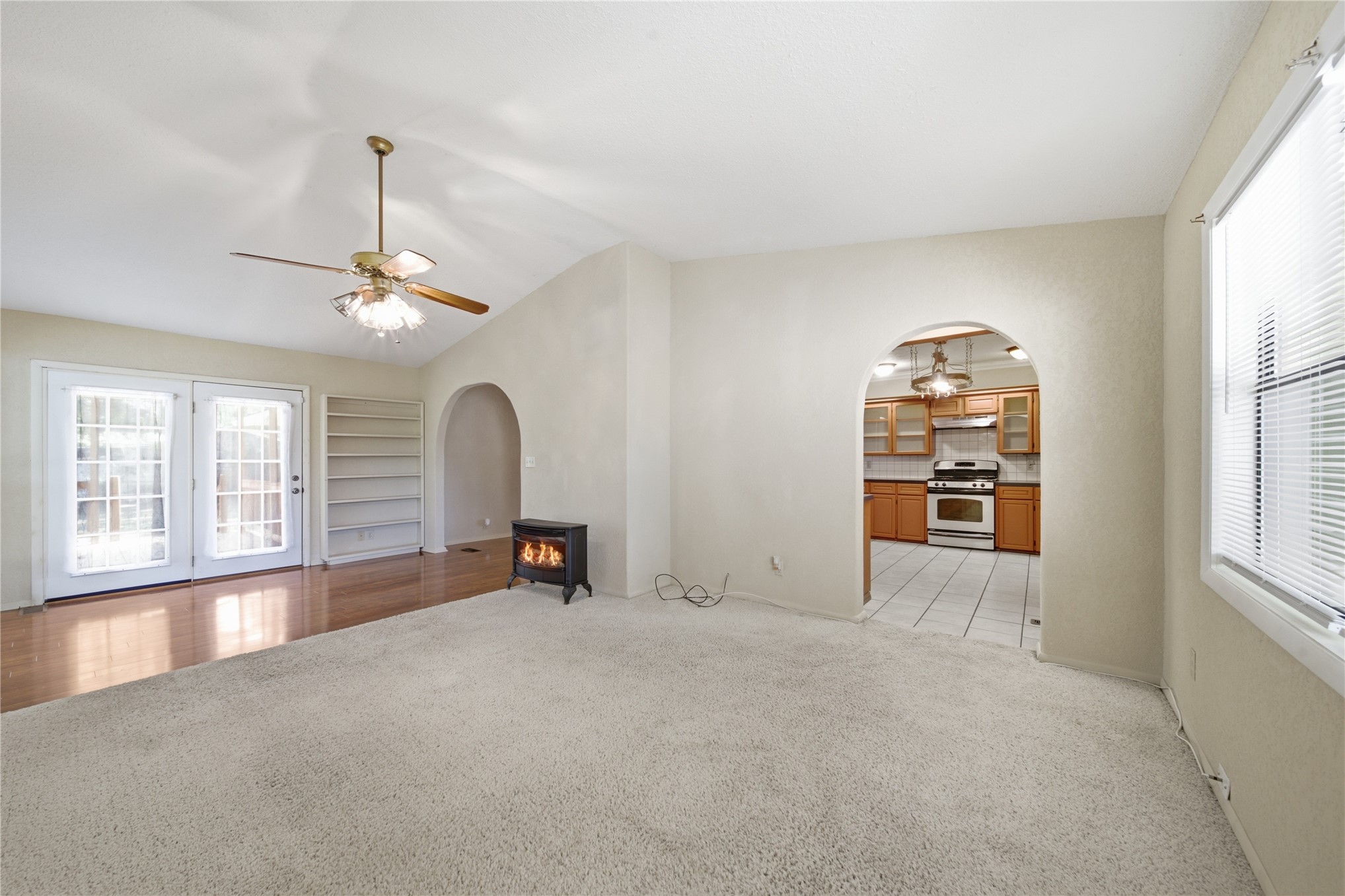 1015 S Miami Avenue Property Photo 9