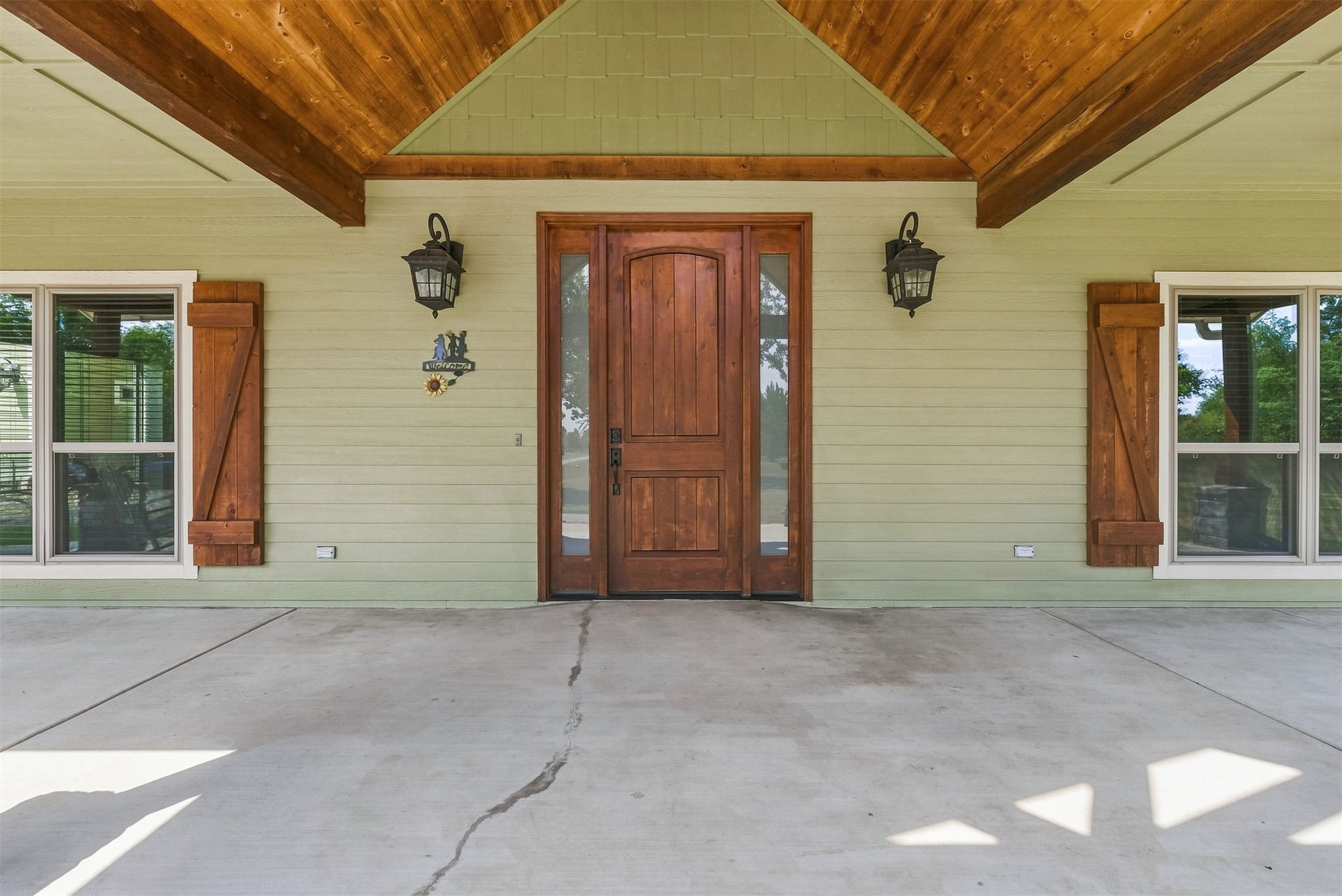 10053 E 350 Road Property Photo 7