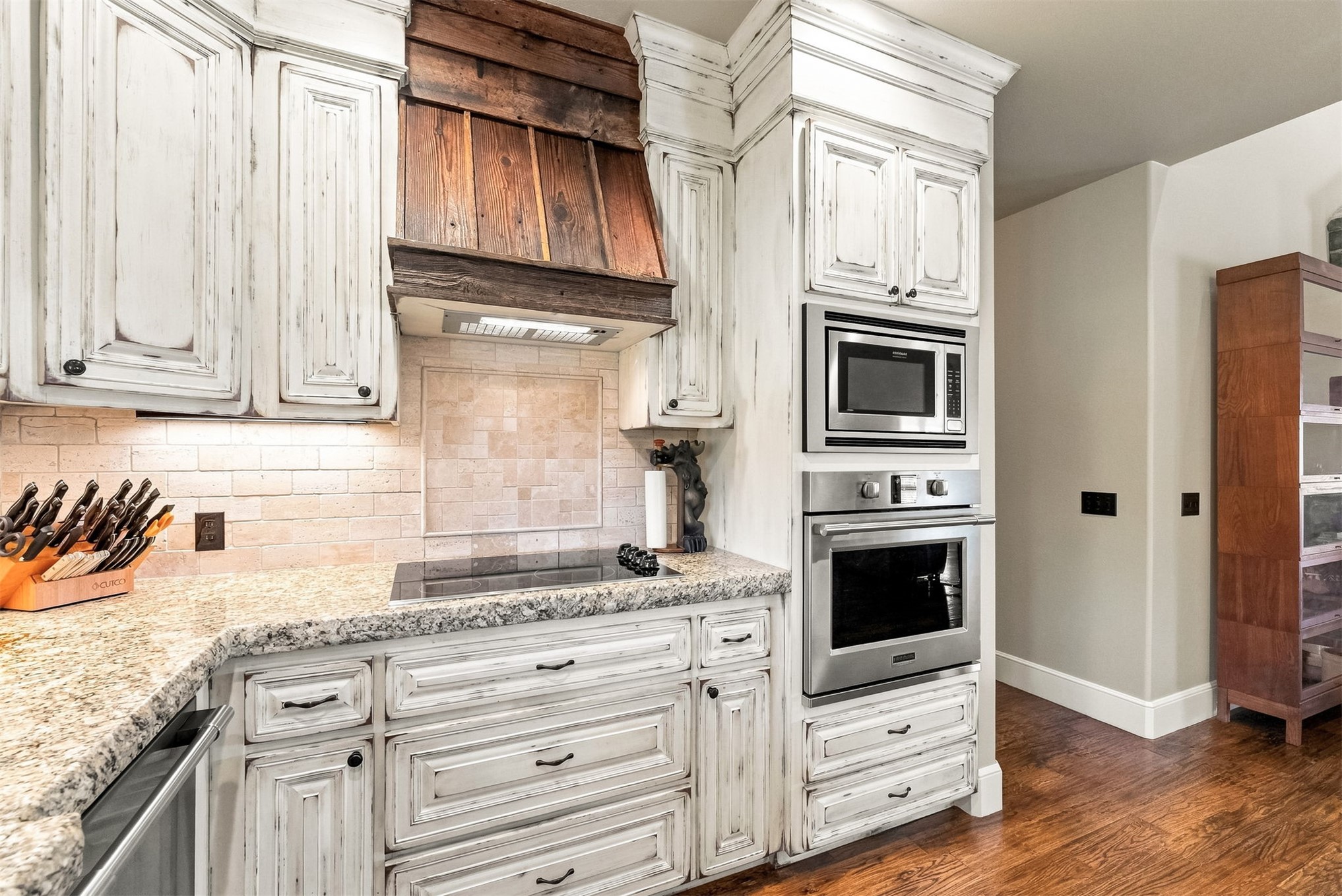 10053 E 350 Road Property Photo 21