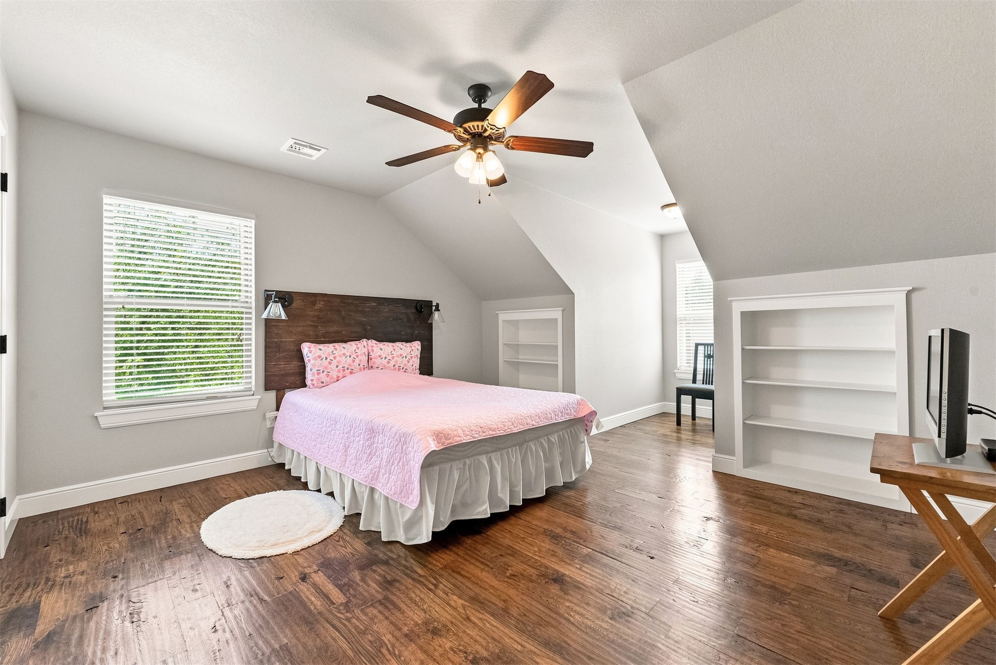 10053 E 350 Road Property Photo 43