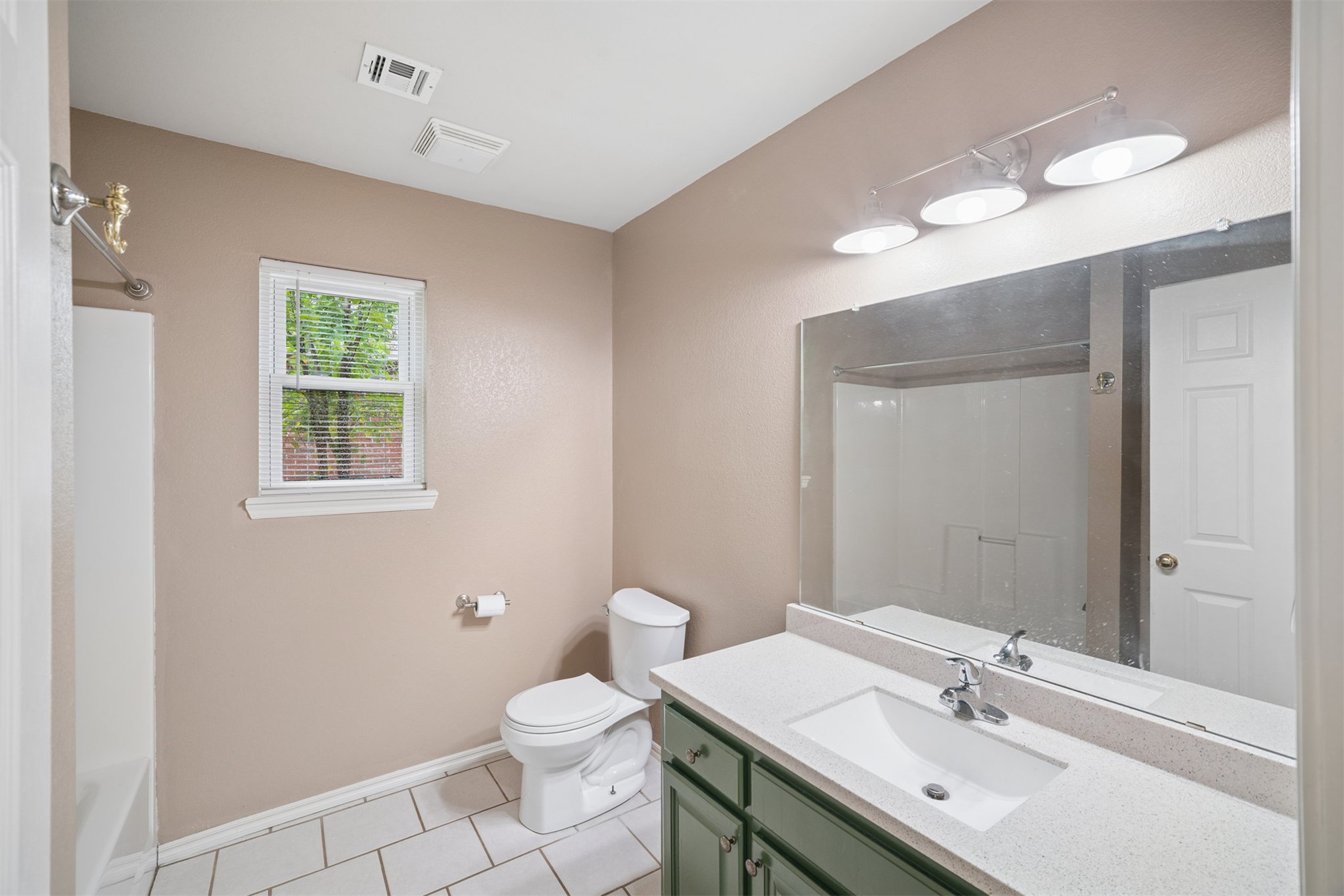 11283 S 274th East Avenue Property Photo 5