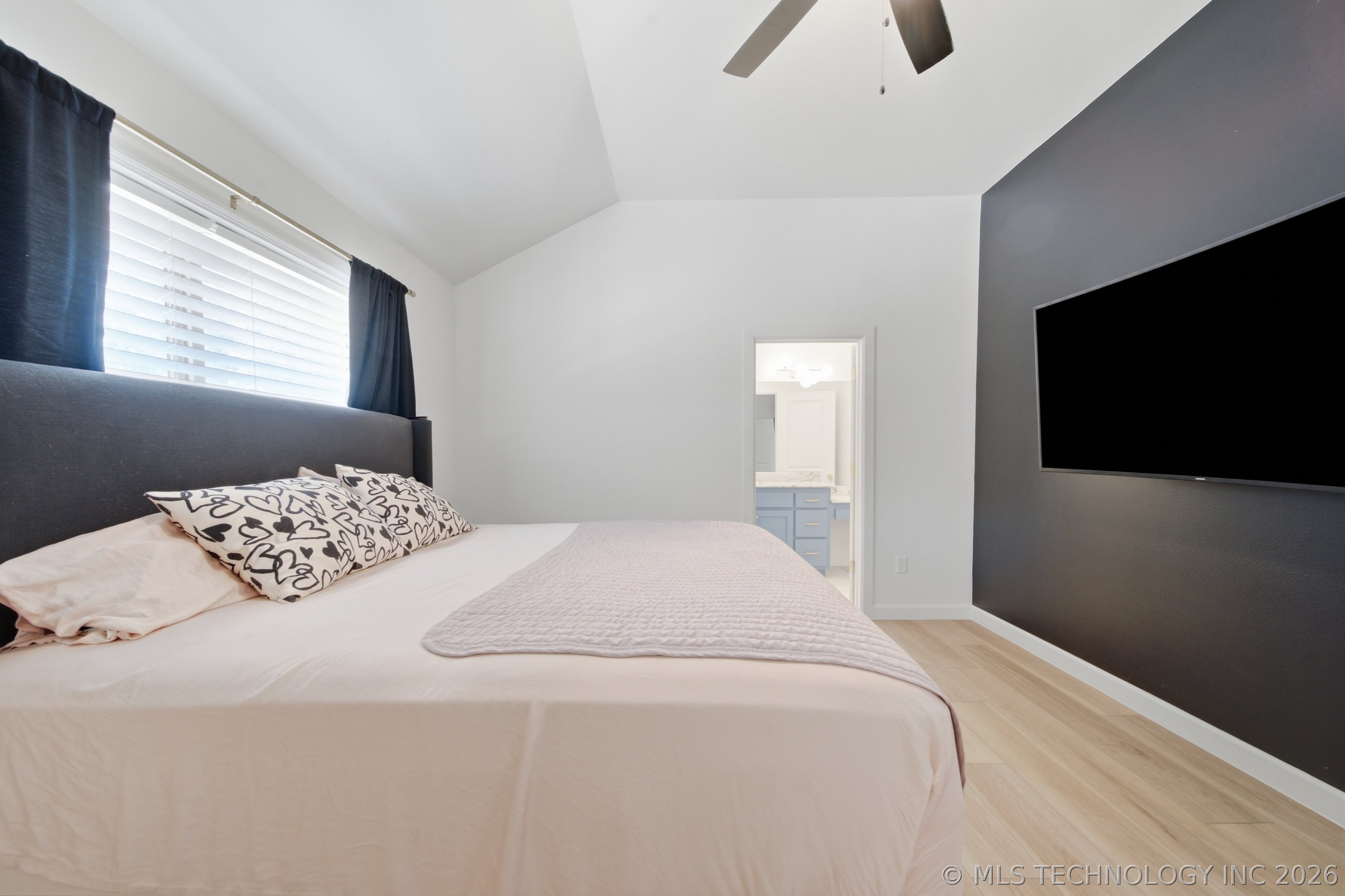 1746 S Erie Place Property Photo 19