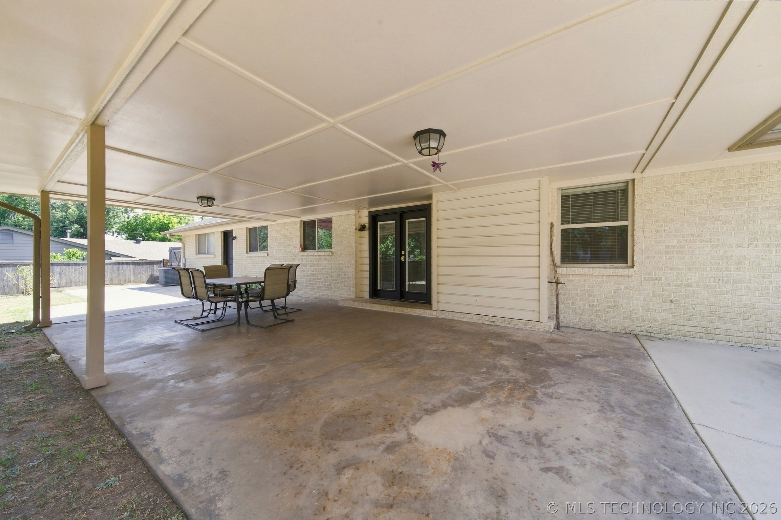 1746 S Erie Place Property Photo 27