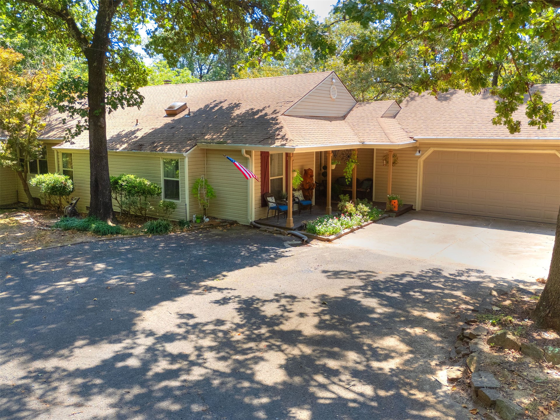 34052 E 703 Road Property Photo 1