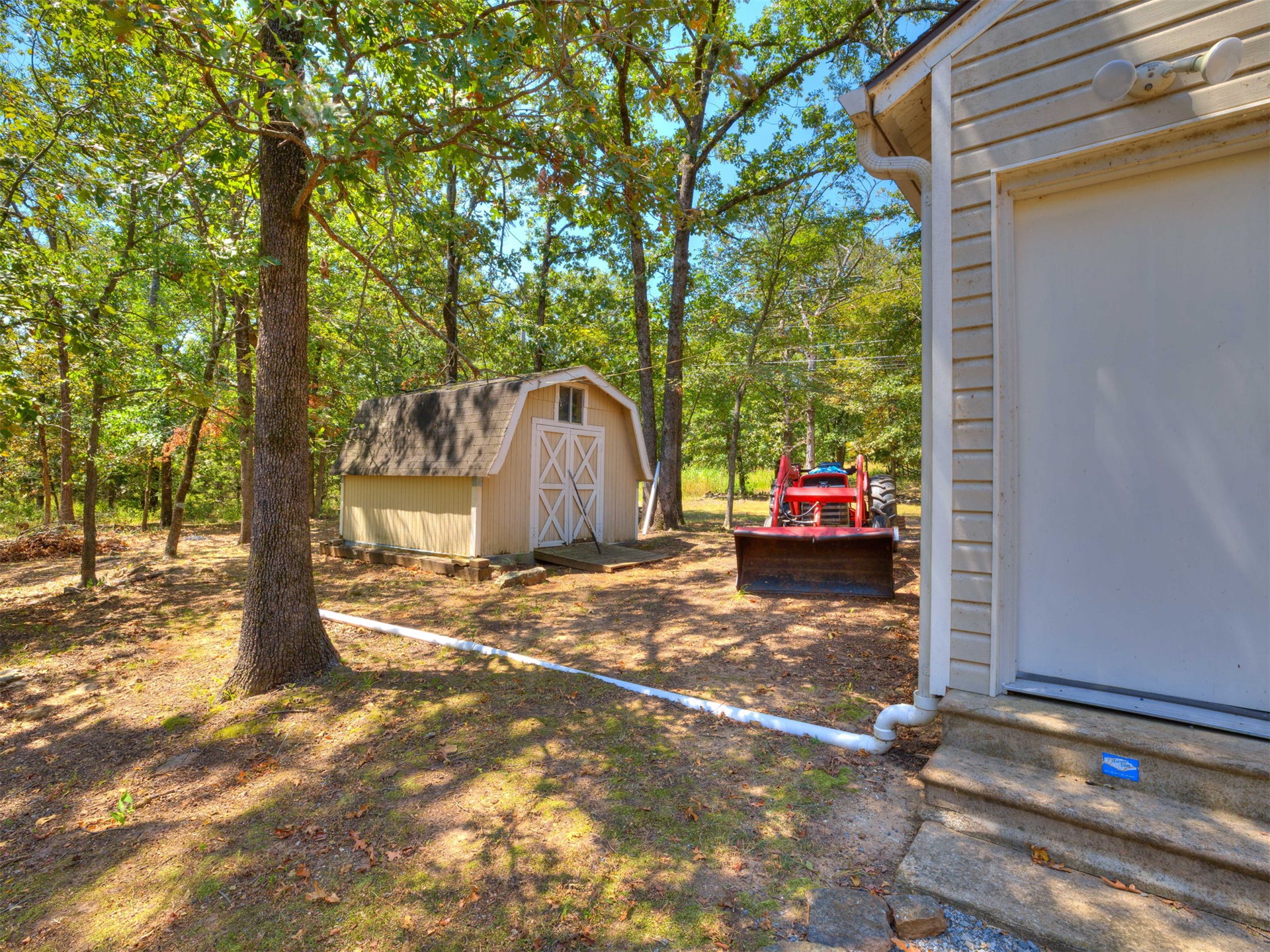 34052 E 703 Road Property Photo 47
